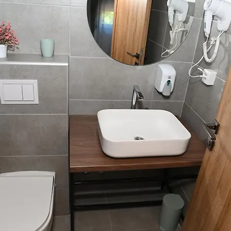 Apartmani Drijen Ravno Exterior photo