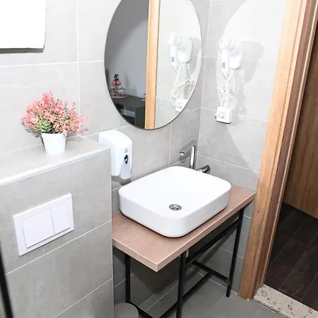 Apartmani Drijen Ravno Exterior photo
